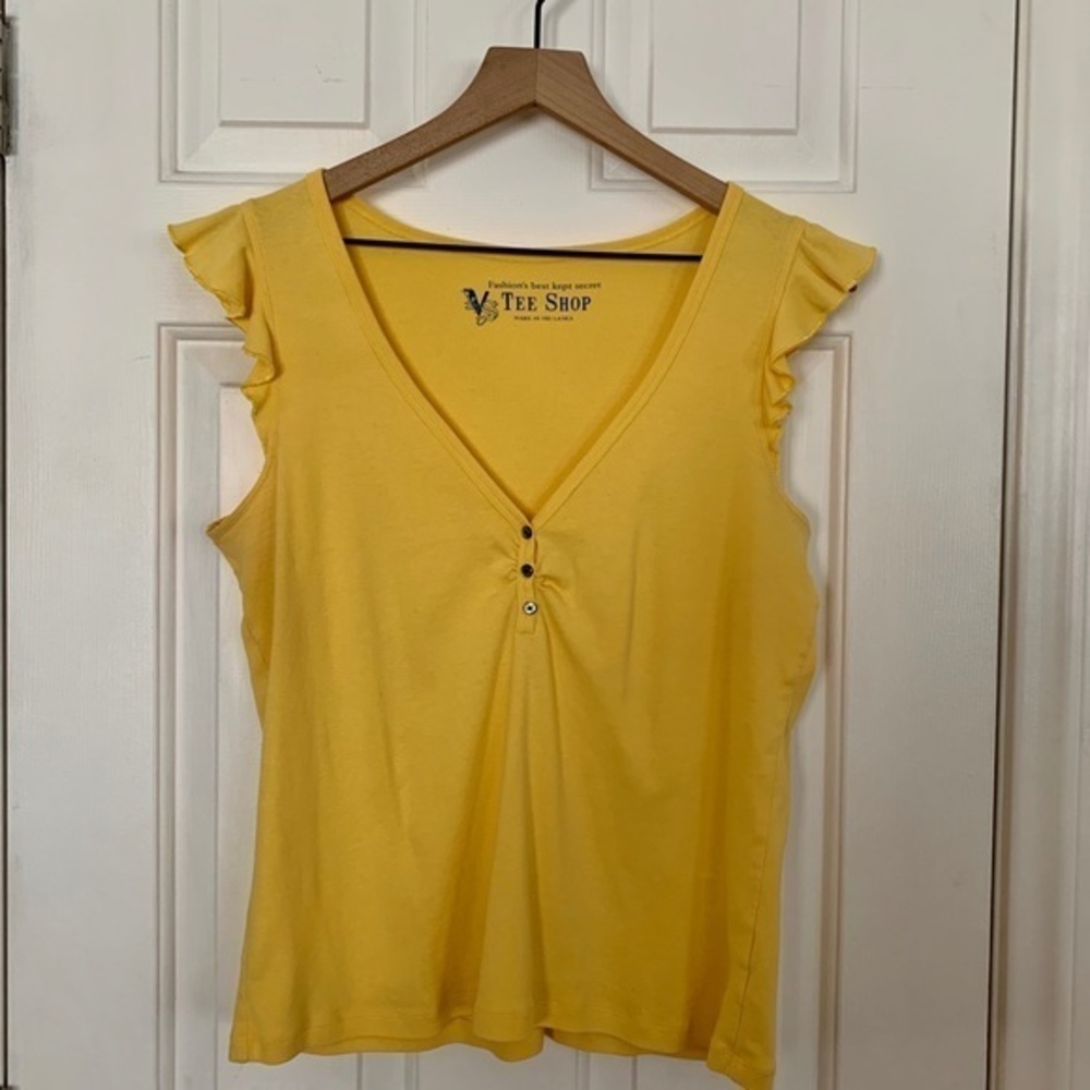 Woman’s yellow casual tee shirt top